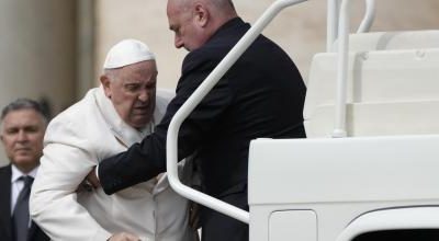 papa Francisco en el Hospital