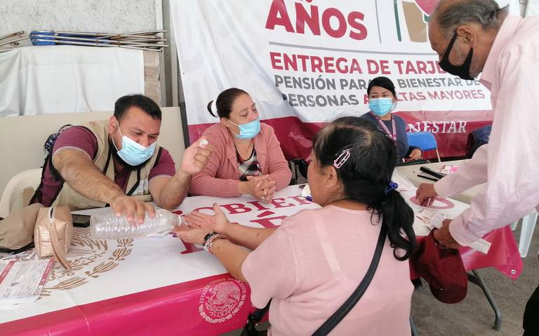 mujeres beneficiadas por Bienestar