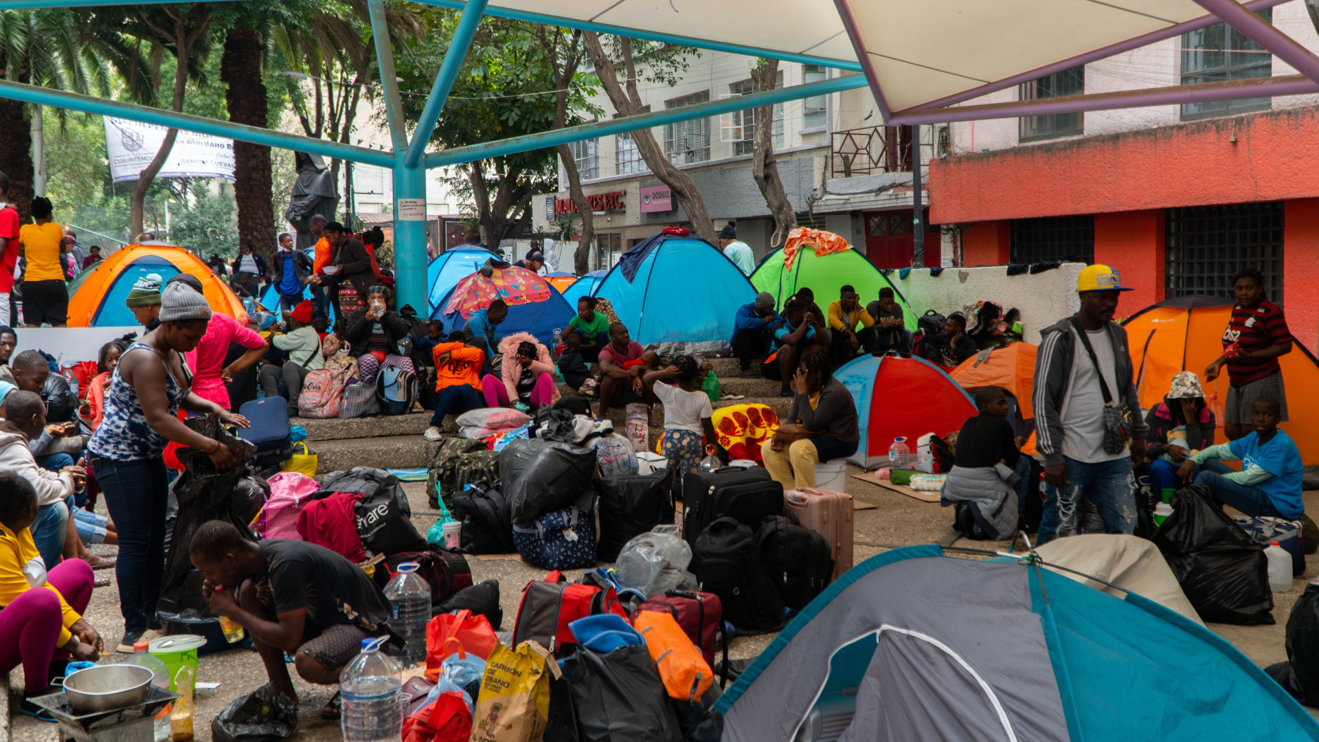 MIGRANTES EN LA cdmx